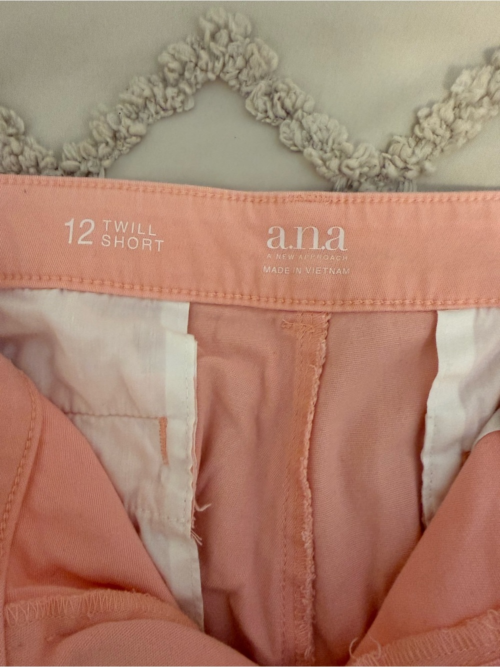 a.n.a Light Pink Chino Shorts - Picture 3 of 3